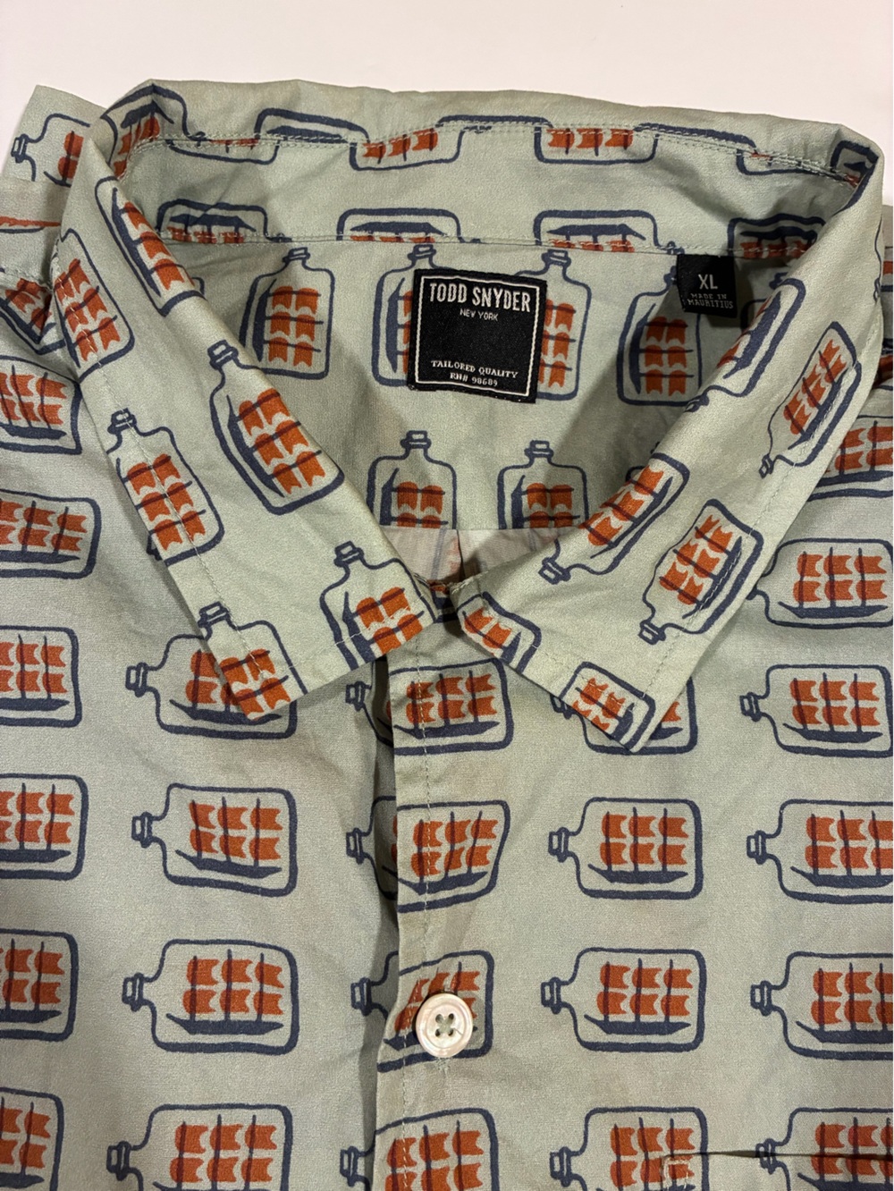 Todd Snyder Light Green Casual Button-Down Shirt with Orange & Navy Bottle Print